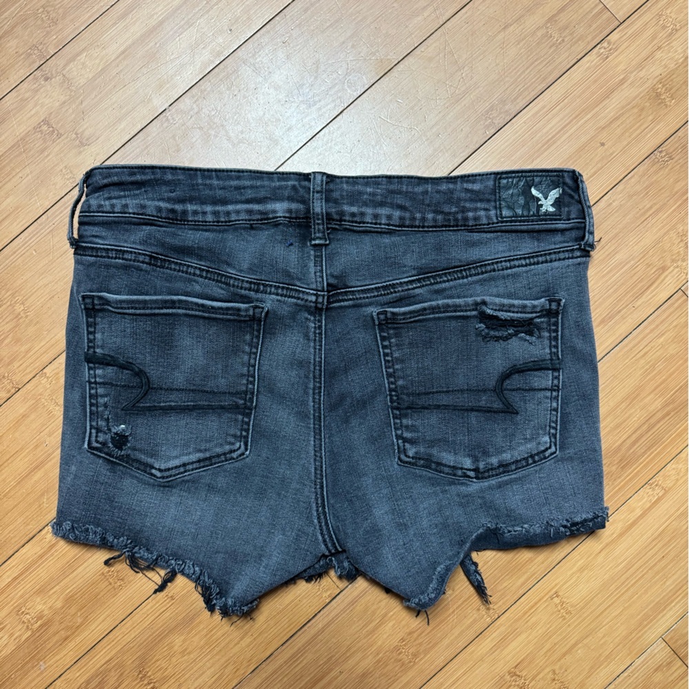 American Eagle Outfitters Women's Distressed Gray Jean Shorts - Picture 2 of 3